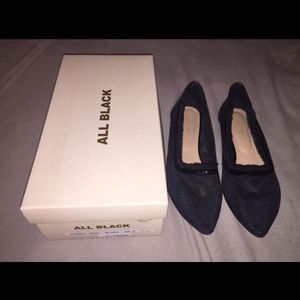All Black brand flats pointed toe mesh like new